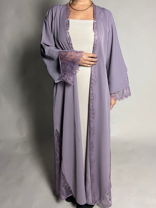 Lilac split sleeve abaya with lace