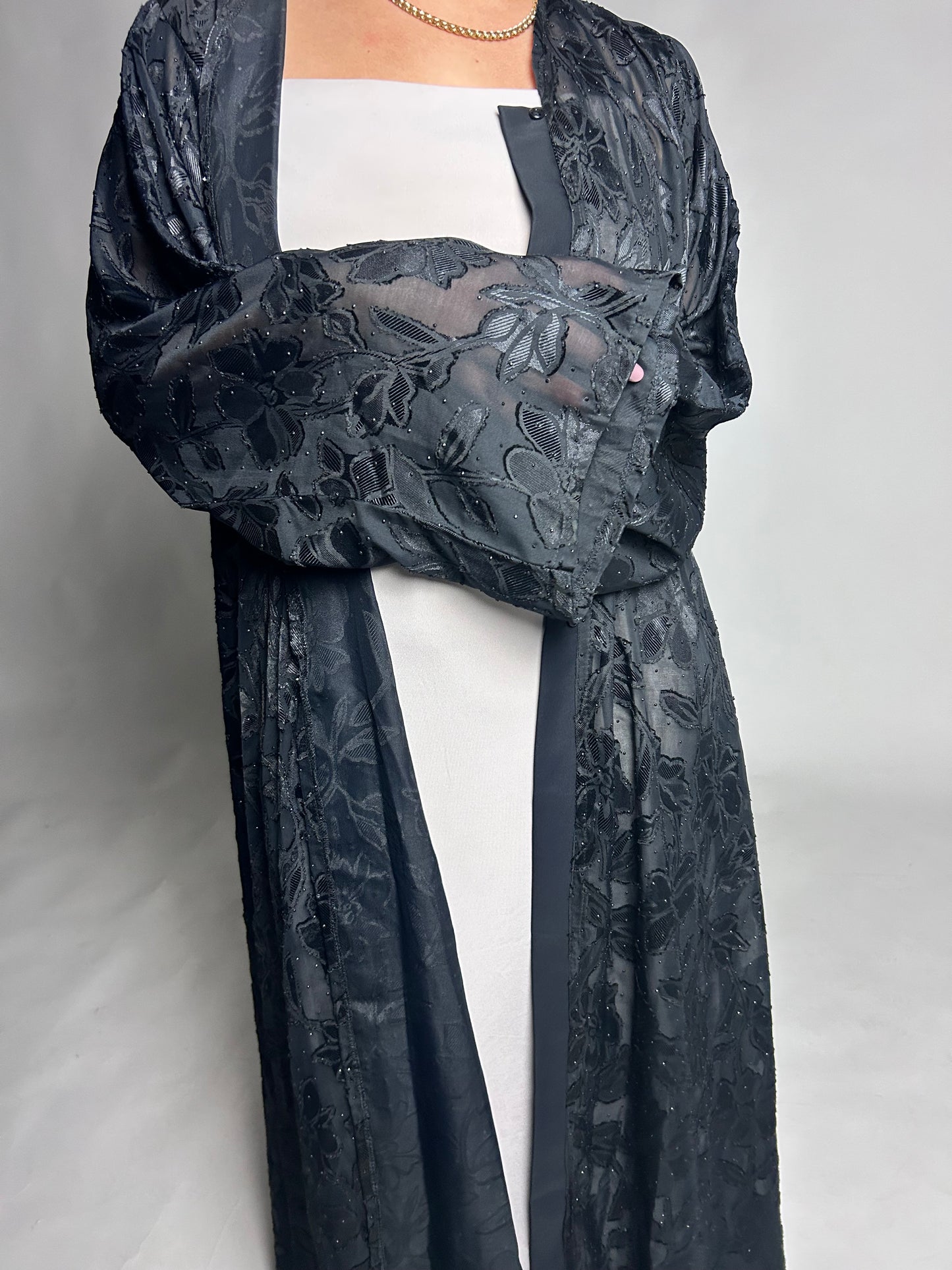 Black floral textured abaya